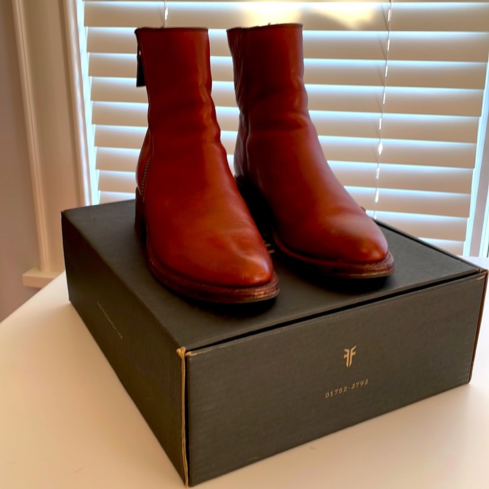 Frye Demi Zip Bootie 9.5 red clay leather women’s